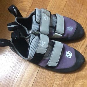 Purple Evolv Elektra rock climbing shoes